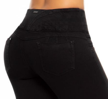 Load image into Gallery viewer, Luna Push Up Jeans - High Waisted - Black
