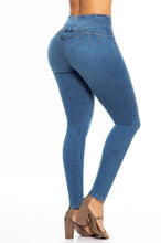 Load image into Gallery viewer, Sara Push Up Jeans - High Waisted - Blue