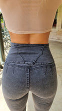 Load image into Gallery viewer, kris Push Up Jeans - High Waisted - Dark Grey