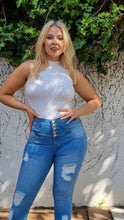 Load image into Gallery viewer, Sophia Push Up Jeans - High Waisted - Light Blue Ripped