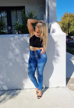 Load image into Gallery viewer, Angela Push Up Jeans - High Waisted - Deep Blue Faded