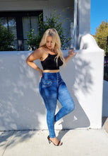 Load image into Gallery viewer, Angela Push Up Jeans - High Waisted - Deep Blue Faded