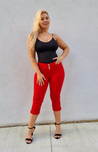 Load image into Gallery viewer, Cherry Push Up Capri jeans - Mid Rise - Red