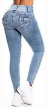 Load image into Gallery viewer, Rachel Push Up Jeans - High Waisted - Light Blue Faded