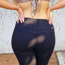 Load image into Gallery viewer, Gina Push Up Jeans - High Waisted - Black Texture
