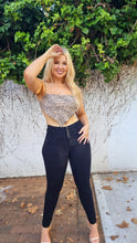 Load image into Gallery viewer, Gina Push Up Jeans - High Waisted - Black Texture
